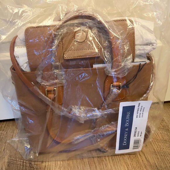 Dooney & Bourke Tan Leather Saddle Bag NWT - Picture 3 of 3